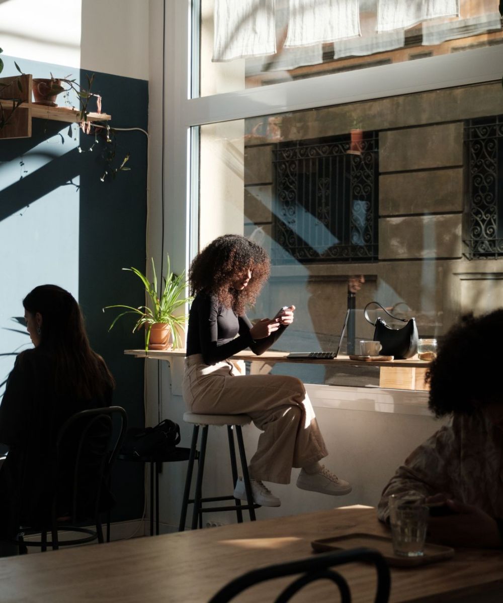 Cozy coffee shop near VERVE Orlando