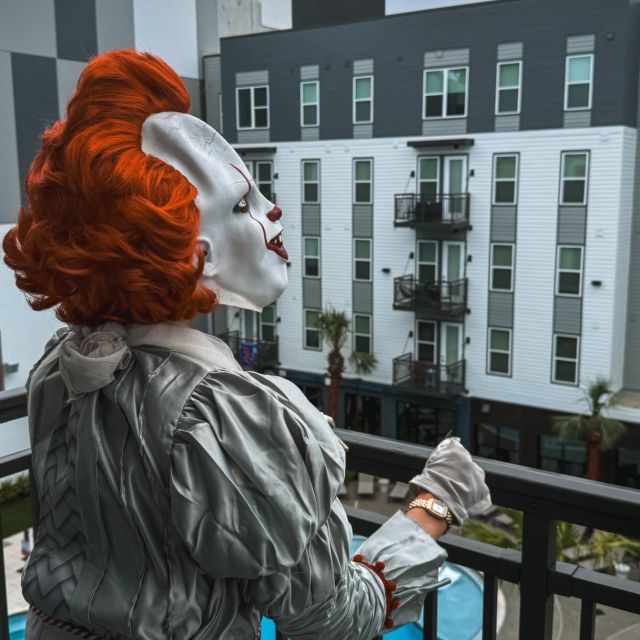 early pennywise sighting by ucf 🎈 

spotted apartment hunting @ VERVE 👀

don’t let him take your spot. renew or schedule a tour to see what the hype is about 🤡

#ucf #ucfknights #ucfapartments #orlandostudenthousing