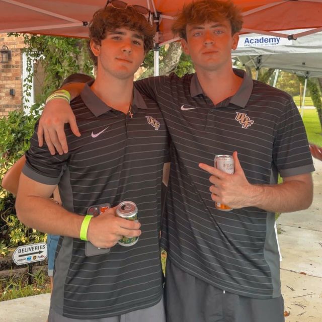 🪩 meet your future neighbors 🪩

hey we’re caleb and luke, and we’re signed at VERVE in the E1.

we chose VERVE because it had the best mix of price, location, and amenities. it’s close to UCF and the pool being open on holidays is a plus. it’s definitely the place everyone is gonna wanna be at.