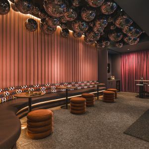 从美巡赛选手到流行巨星，不到5分钟，尽在VERVE 🎤⛳️